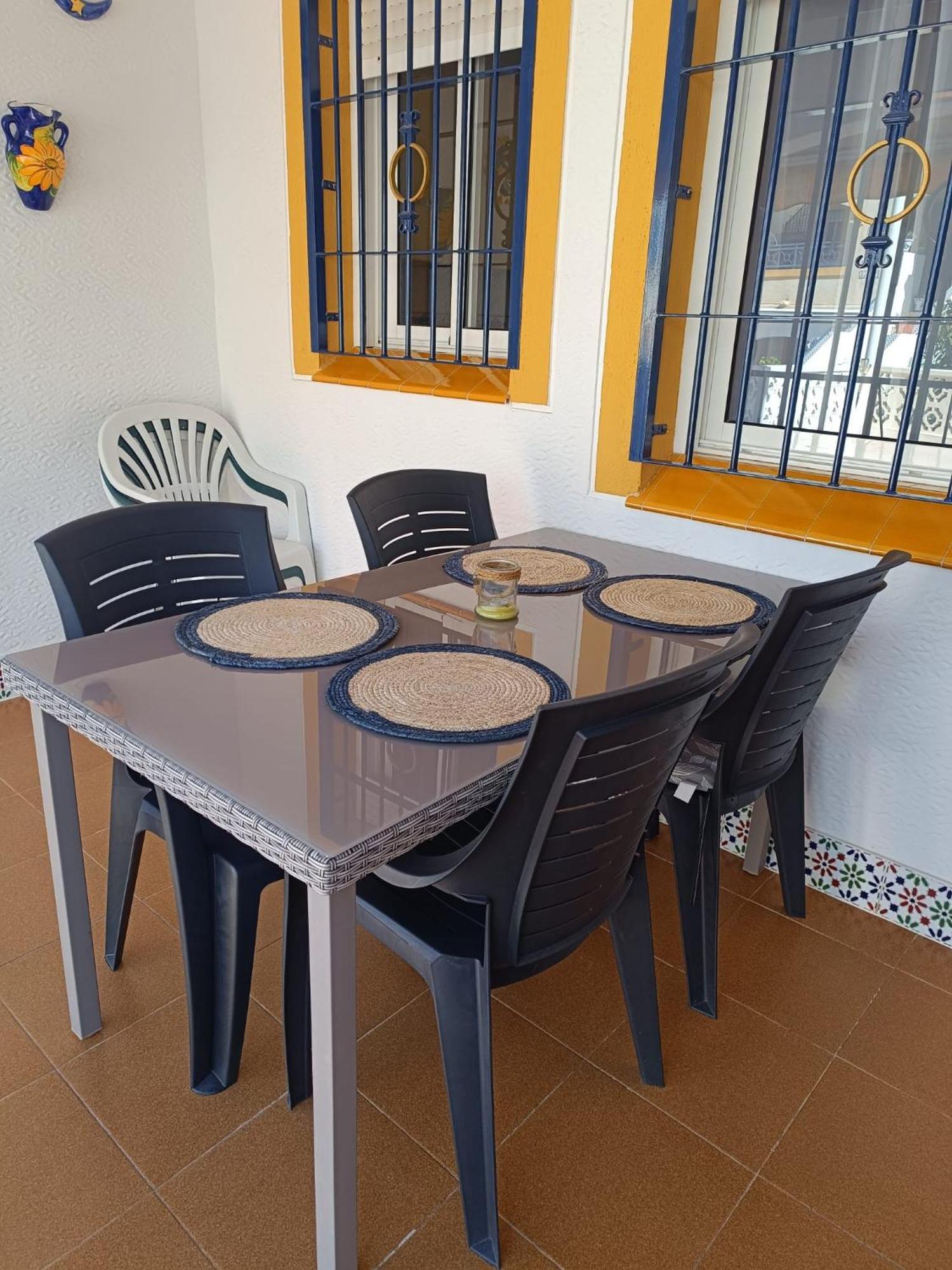 גראן אלקנט Alhambra Apartments מראה חיצוני תמונה